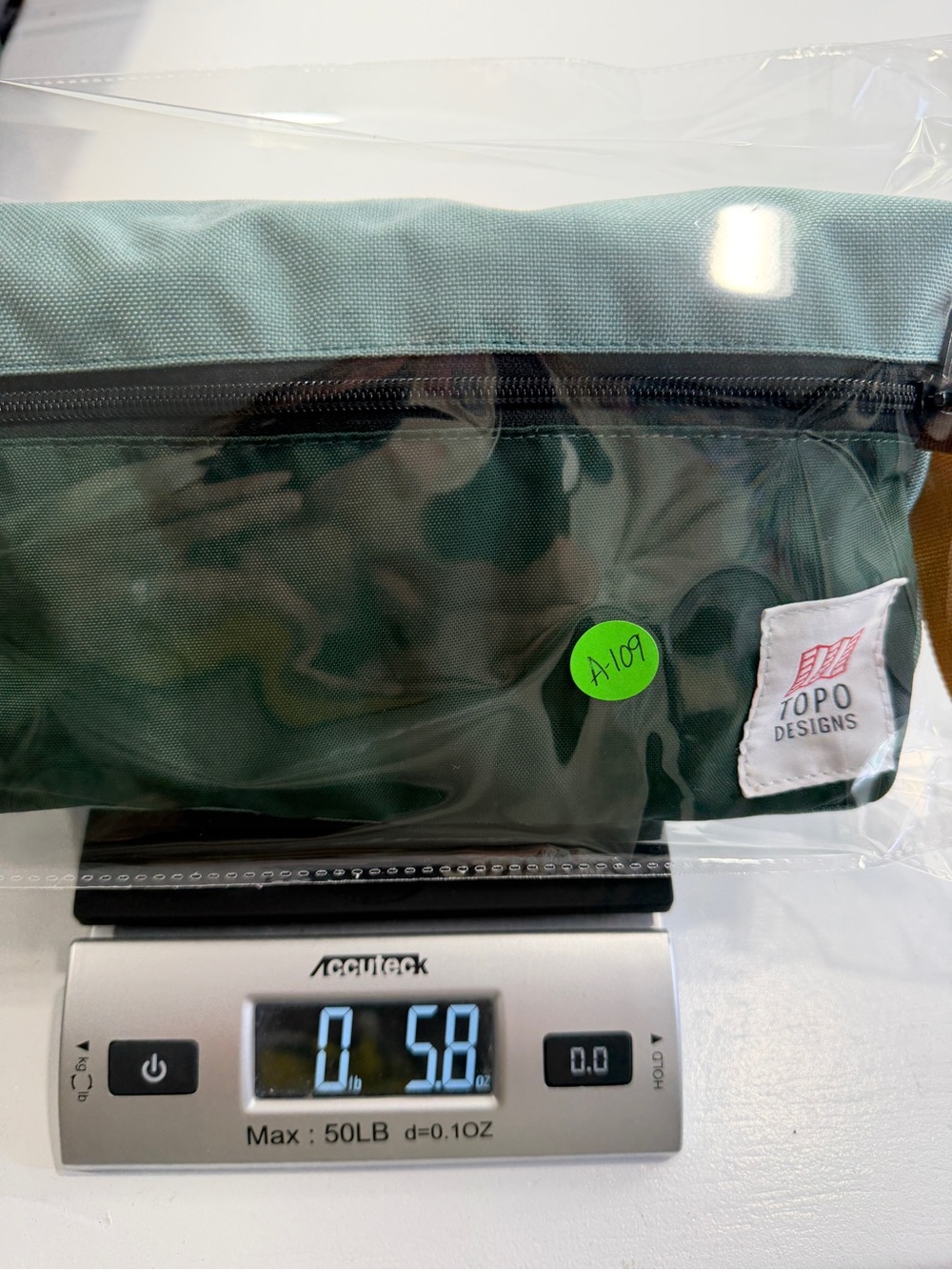 Topo Designs Green Two-Tone Triangular Essentials Pouch Dopp Kit - Picture 11 of 11